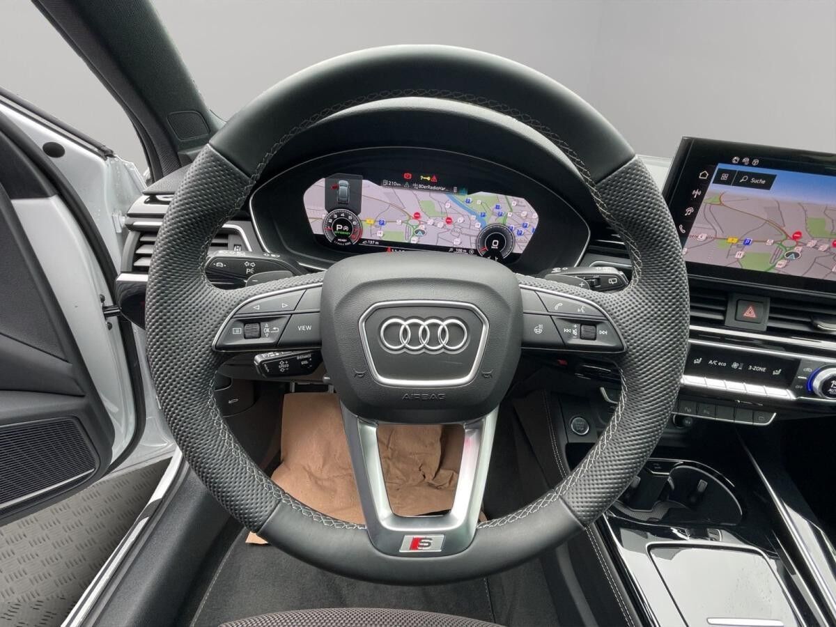Audi A4 Av. 45 TFSI qu. S line Matrix HuD Pano AHK