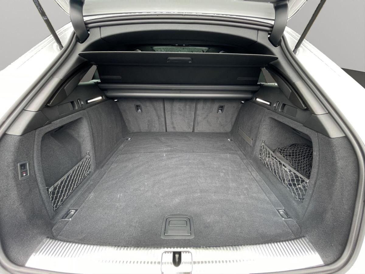 Audi A4 Av. 45 TFSI qu. S line Matrix HuD Pano AHK