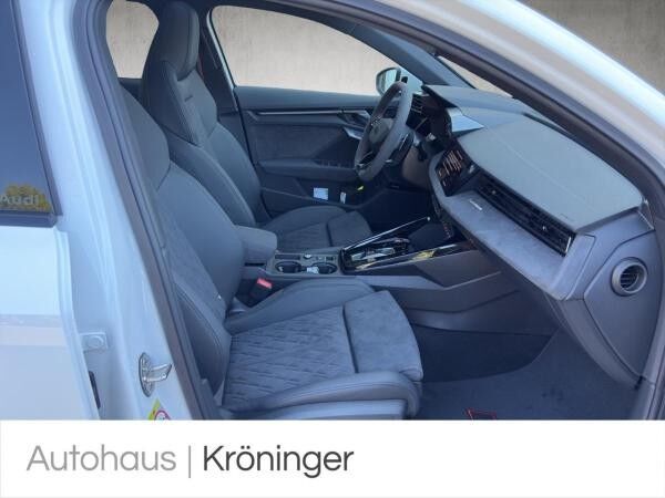 Audi RS3 RS 3 Sportback 2.5 TFSI quattro Pano HUD