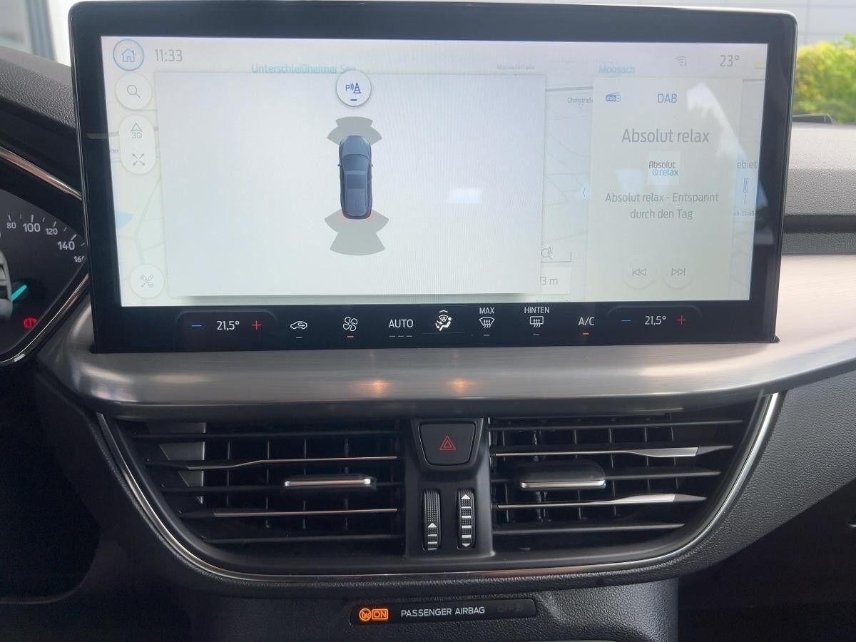 Ford Focus Turnier 1.5 EcoBlue Titanium Automatik Ford Focus Turnier 1.5 EcoBlue Titanium Automatik