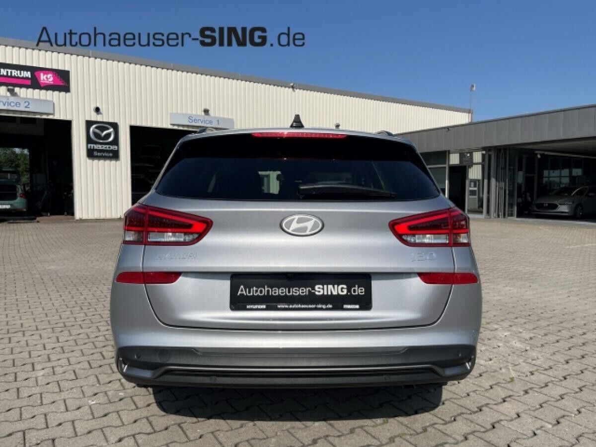 Hyundai i30 cw Kombi Automatik M-Hybrid LED Kamera