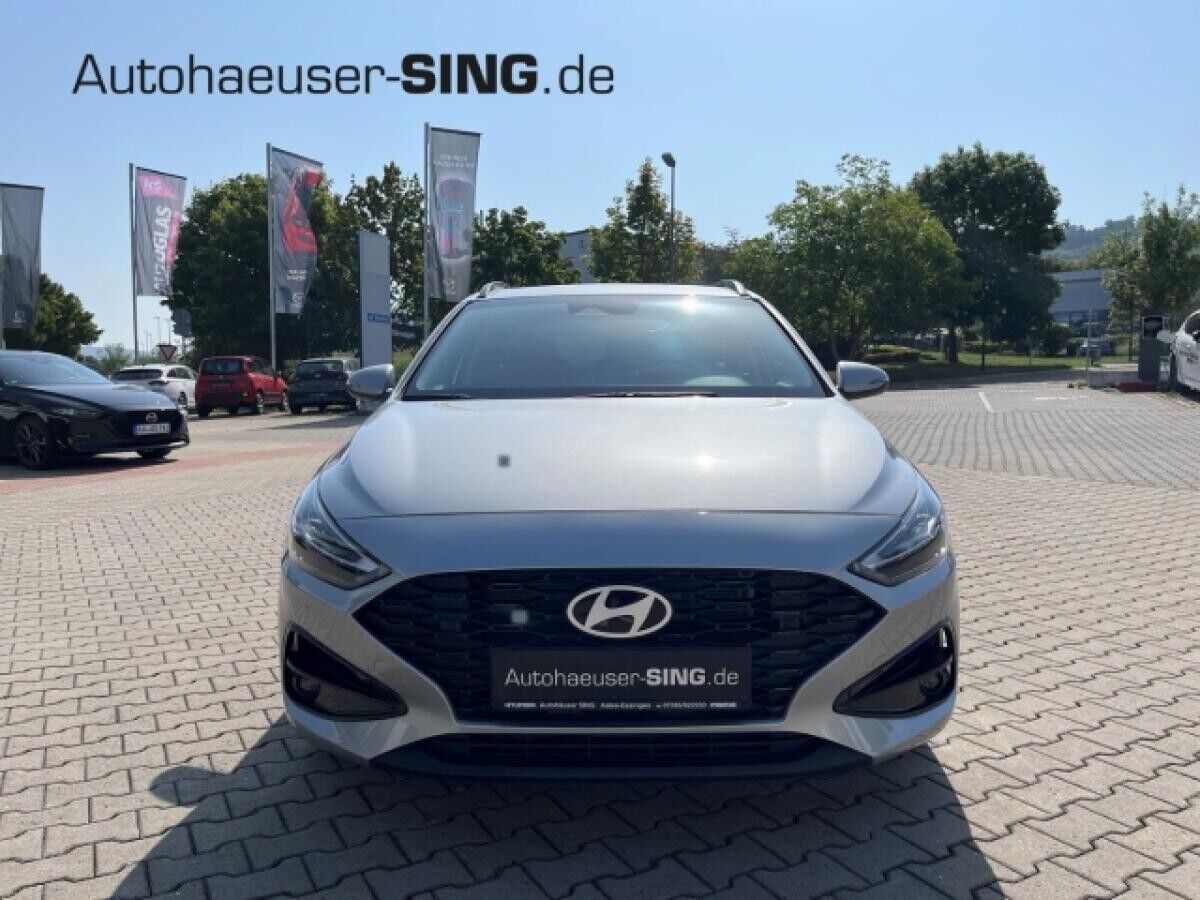 Hyundai i30 cw Kombi Automatik M-Hybrid LED Kamera