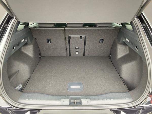 Ford Explorer 77kWh Extended Range RWD