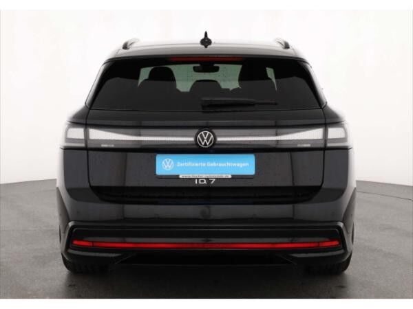 Volkswagen ID.7 Tourer Elektro Pro 77 kWh W-Pumpe/AHK/H&K