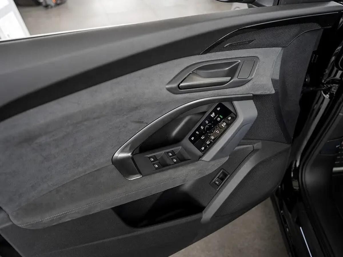 Audi SQ5 TFSI S tronic quattro Tech Pro Luftfeder Leder UPE 106.990€