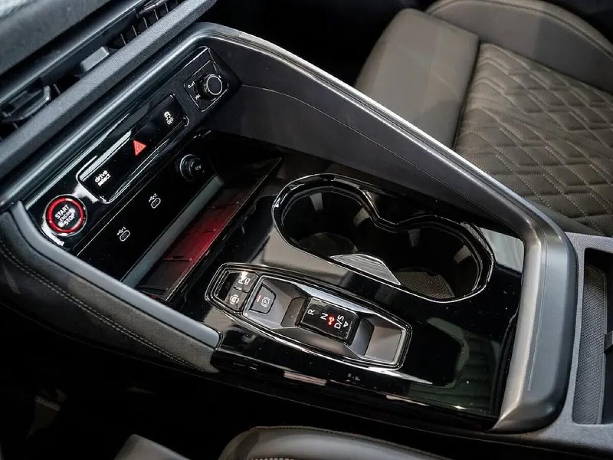 Audi SQ5 TFSI S tronic quattro Tech Pro Luftfeder Leder UPE 106.990€