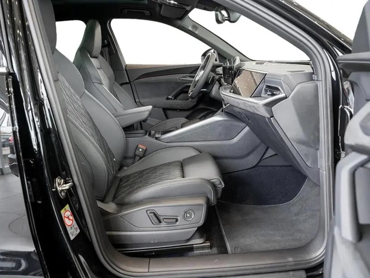 Audi SQ5 TFSI S tronic quattro Tech Pro Luftfeder Leder UPE 106.990€