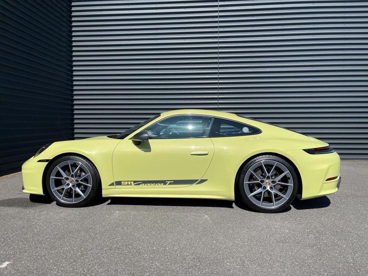 Porsche 992 Carrera T