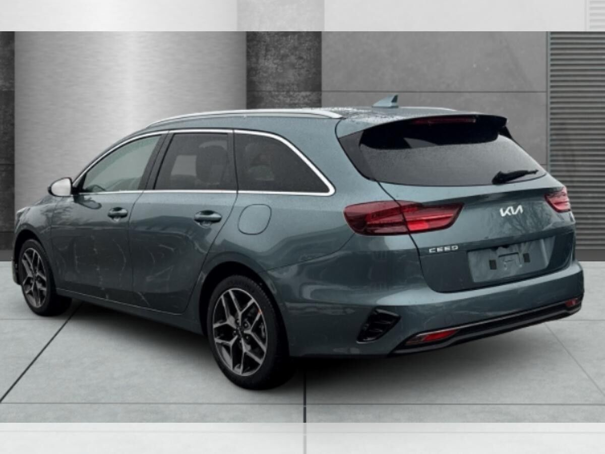 Kia Ceed SW 1.5T 48V DCT ULTIMATE Edition STYLE-Paket