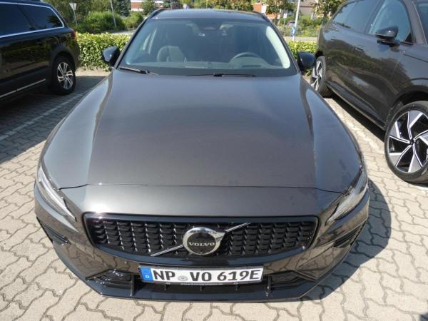 Volvo V60 T8 Twin Engine AWD Ultra Dark Plug-In (E6d)