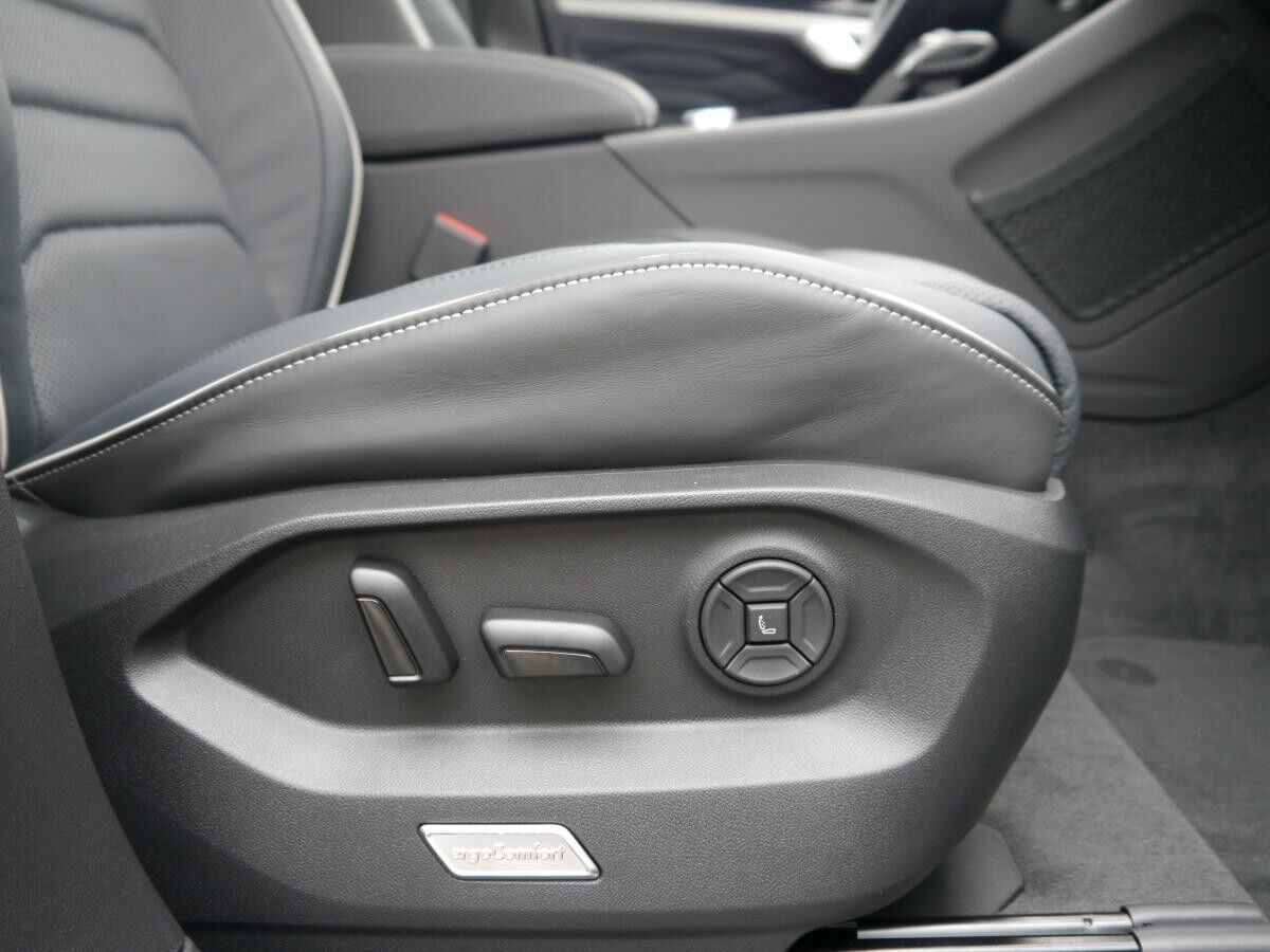 Volkswagen Touareg R-Line 3.0l V6 TDI 4MOTION🚀AKTION🚀