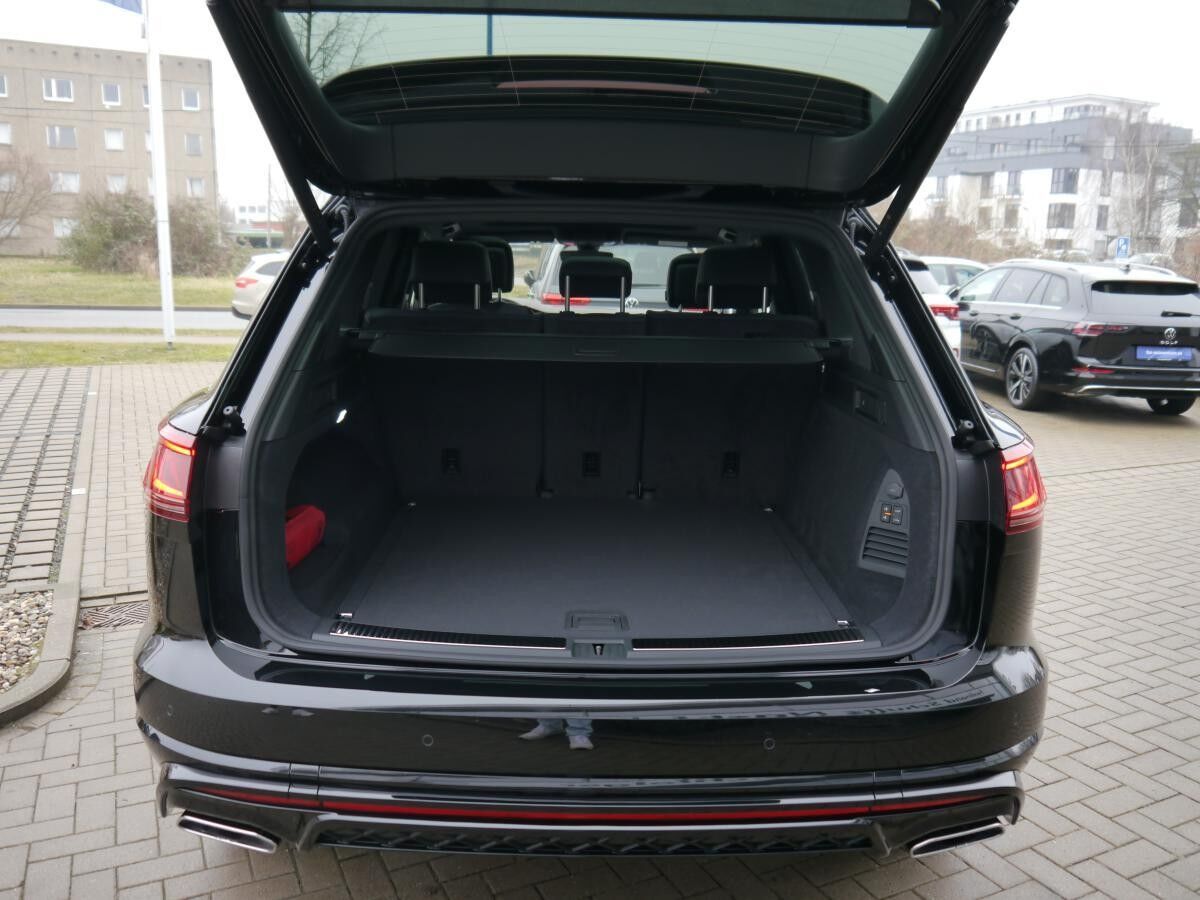 Volkswagen Touareg R-Line 3.0l V6 TDI 4MOTION🚀AKTION🚀