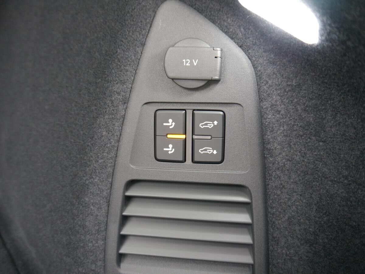 Volkswagen Touareg R-Line 3.0l V6 TDI 4MOTION🚀AKTION🚀