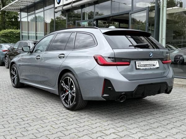 BMW 330 e Touring M Sport PRO //AHK FACELIFT