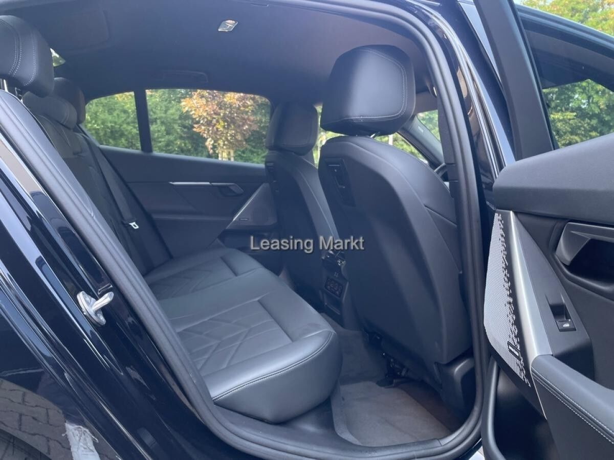 BMW i5 M60 xDrive / NP= 113.580,- / AC-Laden Professional