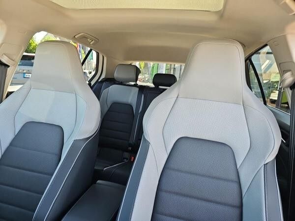 Volkswagen Golf Style 2,0l TDI DSG*Pano*Lederp.*AreaView*