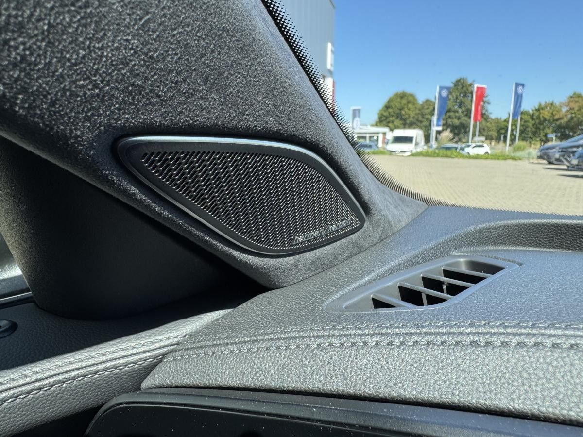 Volkswagen Passat R-Line 2,0l TDI 4MOTION MATRIX SIGNATURE