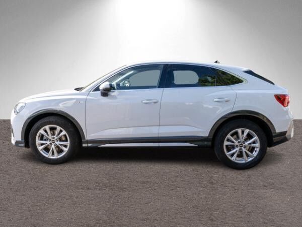 Audi Q3 Sportback S line 35TFSI Navi LED AHK ACC SHZ // SOFORT VERFÜGBAR!!!