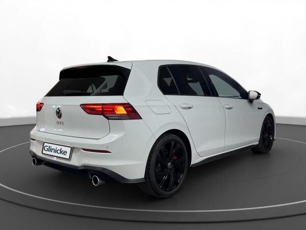 Volkswagen Golf VIII GTI LED LM 18" Navi PDC+RFK ACC App-Connect