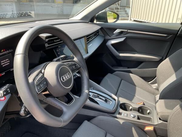 Audi A3 Sportback 35 TFSI Advanced AHK LED Privacy