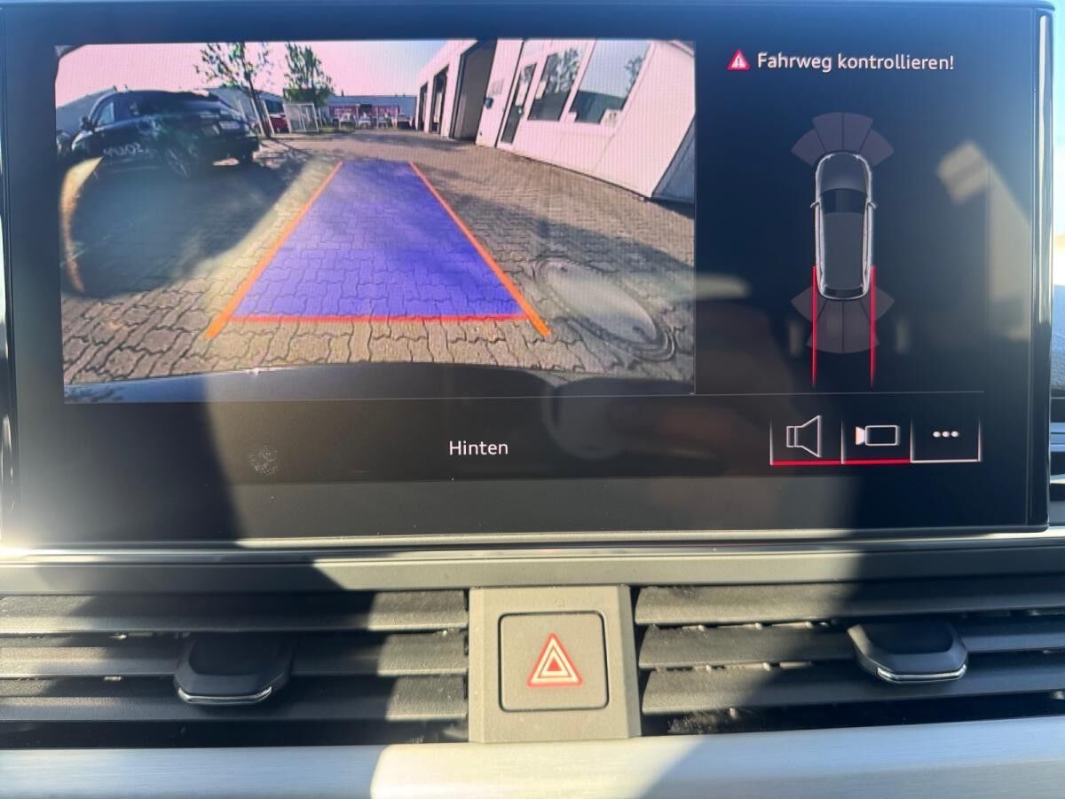 Audi A4 Avant S line 40 TDI quattro PDC,Kam.