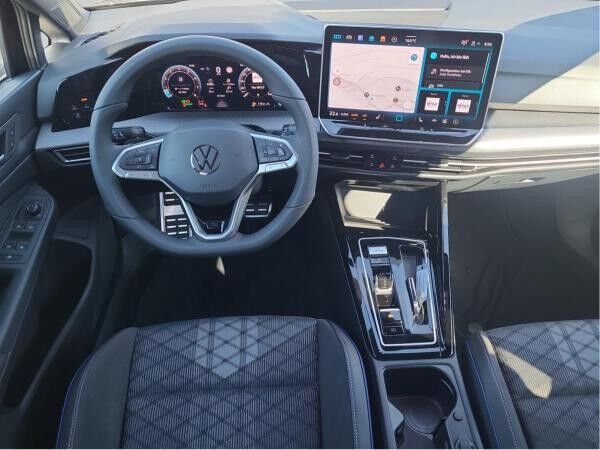 Volkswagen Golf VIII R-Line 1.5 eTSI DSG *BlackStyle*AHK*