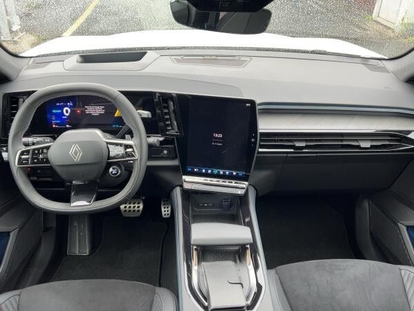 Renault Rafale E-TECH HYPRID 200 ESPRIT ALPINE UPE:56.00