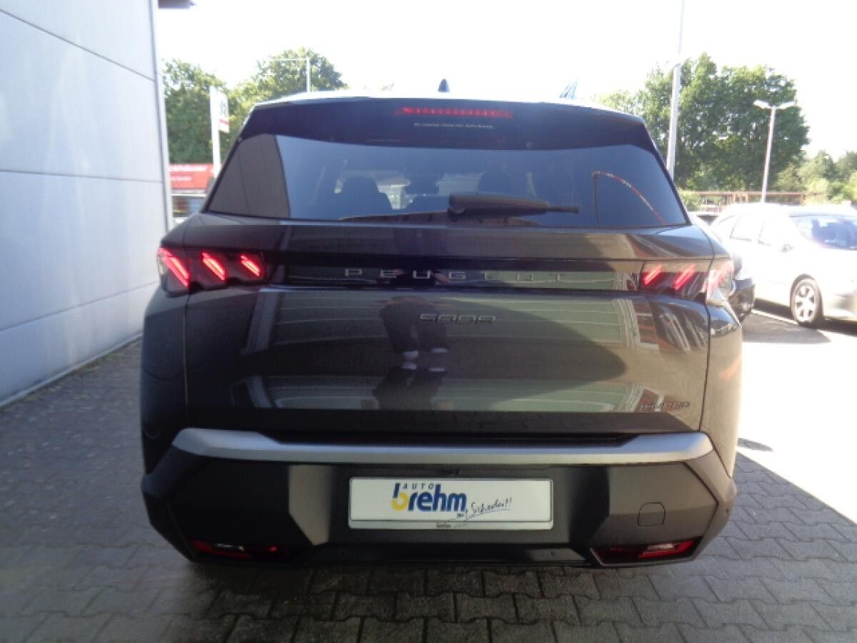 Peugeot 5008 Hybrid 145 e-DSC6 GT Navi Glasdach 7Sitze