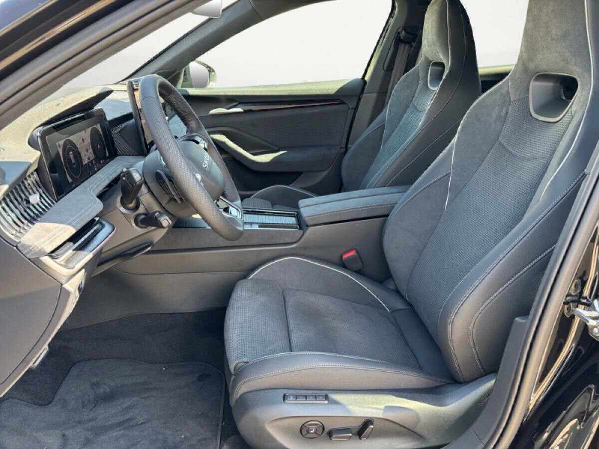 Skoda Superb 1.5 TSI iV Hybrid DSG Sportline Combi *SOFORT VERFÜGBAR*