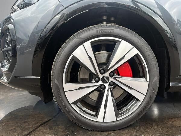 Audi Q5 edition one TDI quattro 150 kW S tronic AHK + KAMERA 360° + MATRIX*GEWERBEKUNDEN*