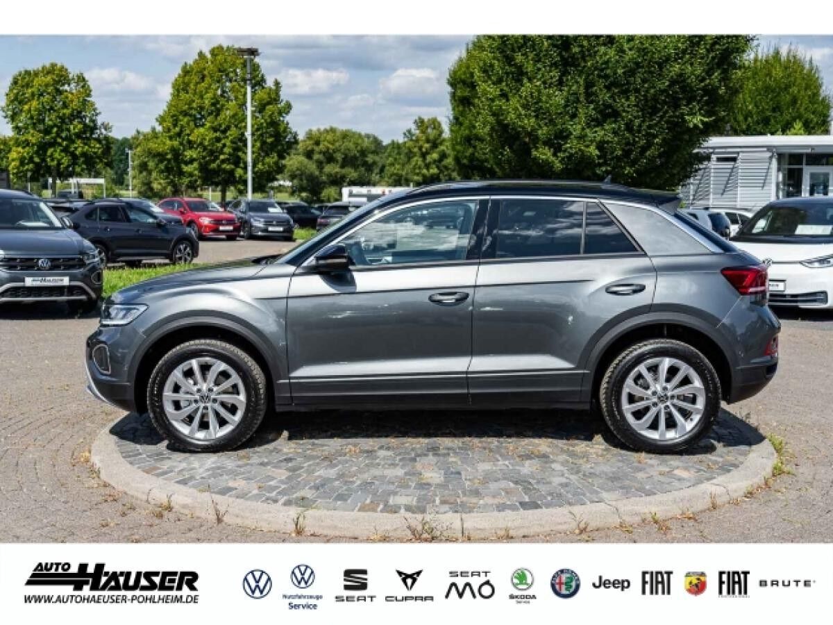 Volkswagen T-Roc Life 1.5 TSI DSG NAVI KAMERA PARK ACC LED APP-CONNECT SITZHZG
