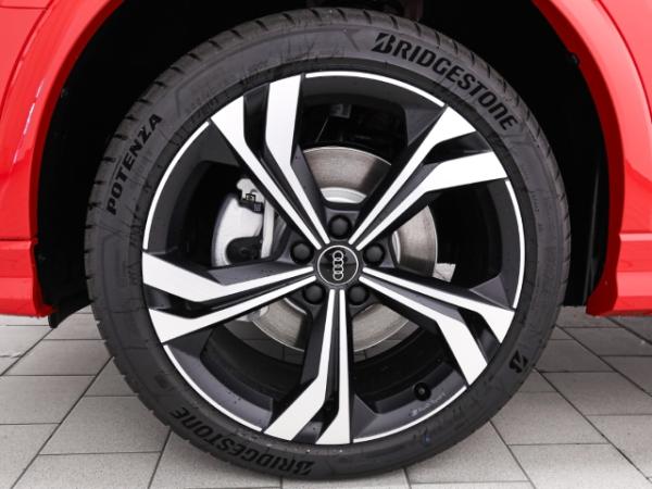 Audi Q3 S line 45 TFSI quattro Navi Standhzg. ACC Matrix