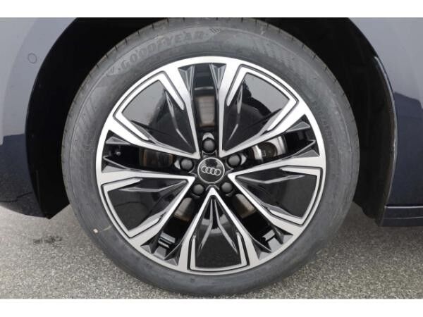 Audi A5 Limousine TFSI qu. S-Tronic LED/NAV/RFK/PDC+