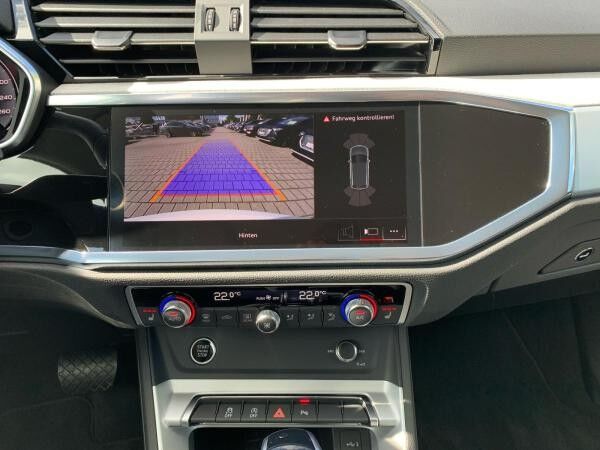 Audi Q3 40 TFSI S-tronic quattro S line Standhzg LED