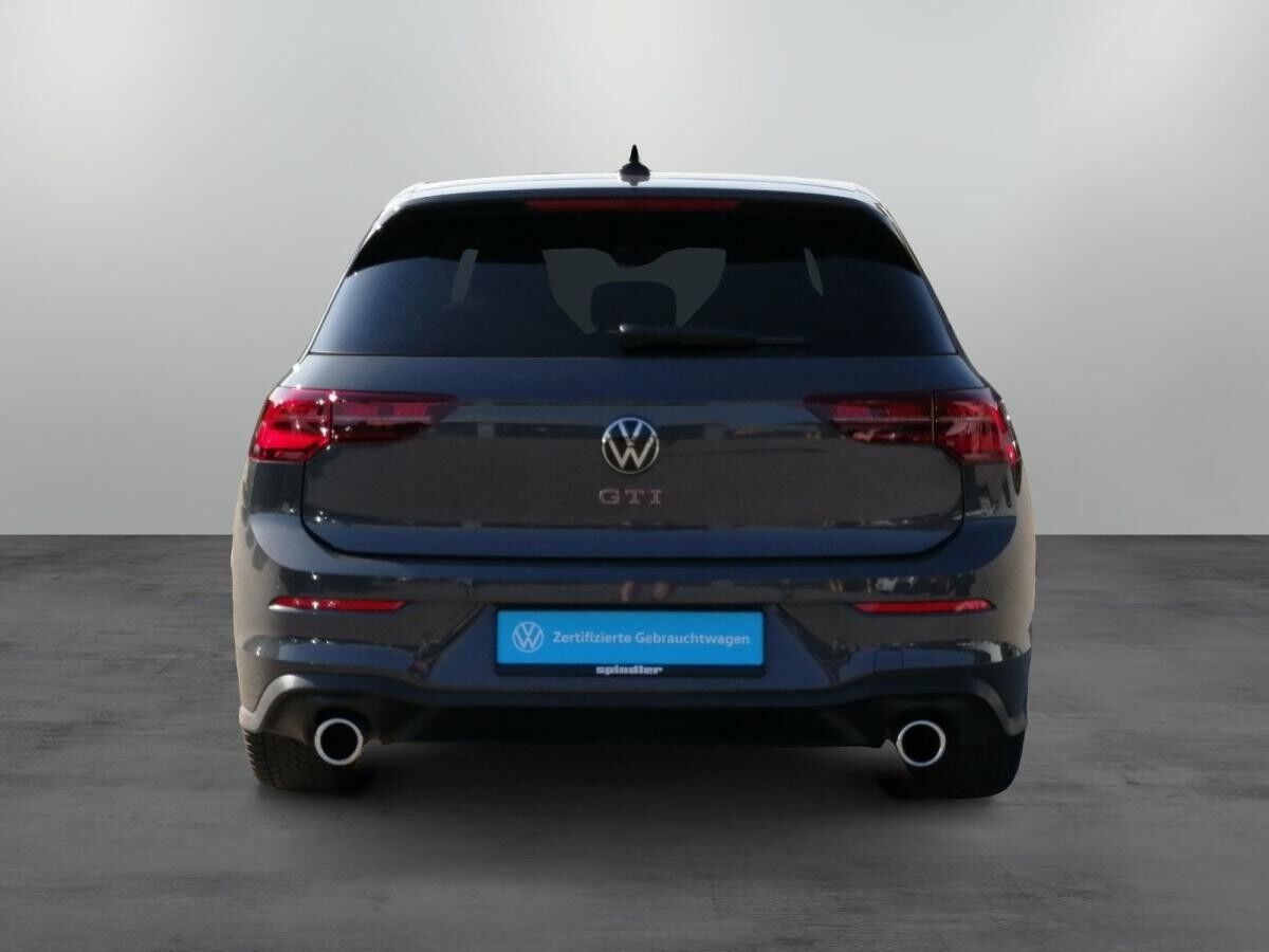 Volkswagen Golf VIII GTI 2.0 TSI / Matrix, ACC, Pano, AHK