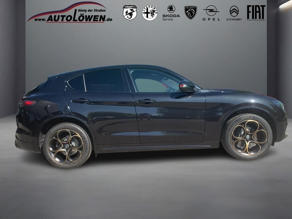 Alfa Romeo Stelvio Intensa 2.2 Diesel - Kamera Navi *Sofort Verfügbar*