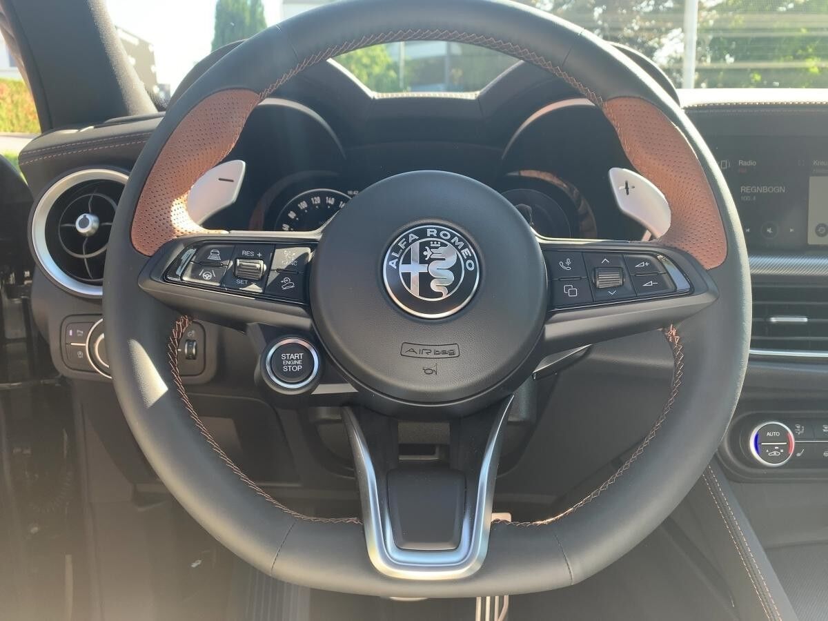 Alfa Romeo Stelvio Intensa 2.2 Diesel - Kamera Navi *Sofort Verfügbar*