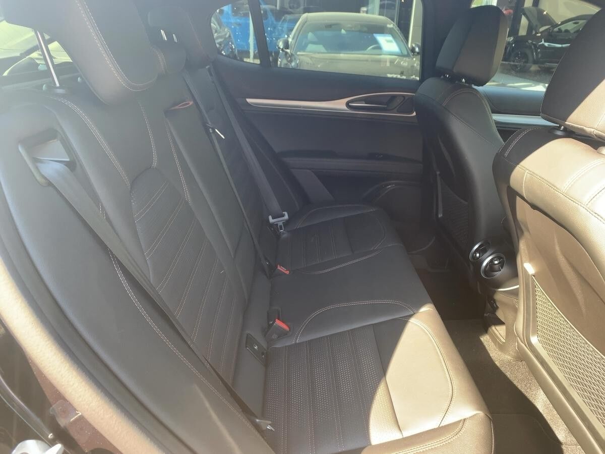 Alfa Romeo Stelvio Intensa 2.2 Diesel - Kamera Navi *Sofort Verfügbar*