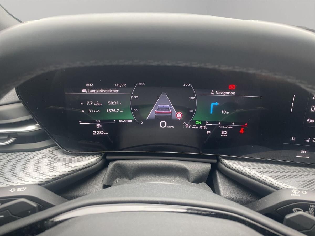 Audi Q5 TDI quattro LED Navi 360°Kam AHK 21" Audi Q5 TDI quattro LED Navi 360°Kam AHK 21"