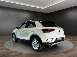 Volkswagen T-Roc Style 1.5 TSI*NAV*IQ DRIVE*DSG*CAM*ACC*LED Volkswagen T-Roc Style 1.5 TSI*NAV*IQ DRIVE*DSG*CAM*ACC*LED