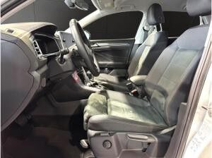 Volkswagen T-Roc Style 1.5 TSI*NAV*IQ DRIVE*DSG*CAM*ACC*LED Volkswagen T-Roc Style 1.5 TSI*NAV*IQ DRIVE*DSG*CAM*ACC*LED