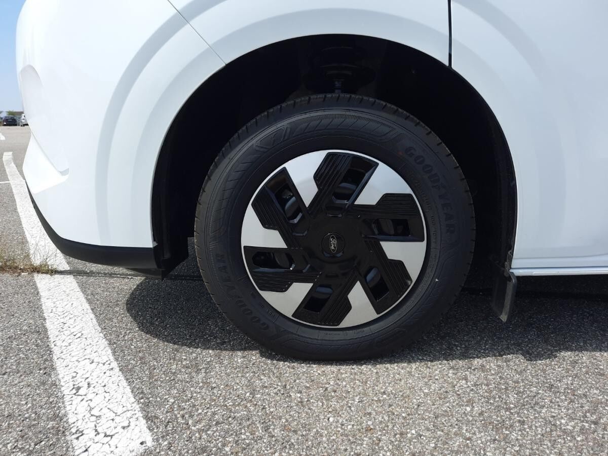 Ford Transit Custom 2.5l PHEV Kasten 320L1 Trend LED