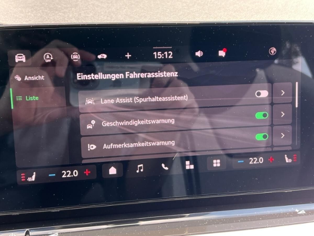 Skoda Octavia Combi Essence 2.0 TDI *AHK,LED,SmartLink*