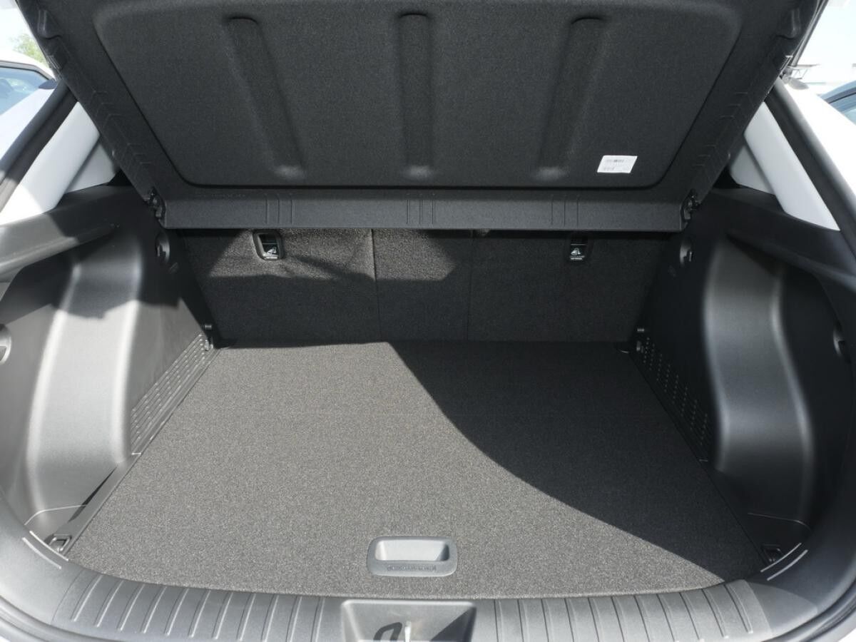 Hyundai KONA TREND NAVI LED CAM SHZ LHZ CARPLAY KLIMA