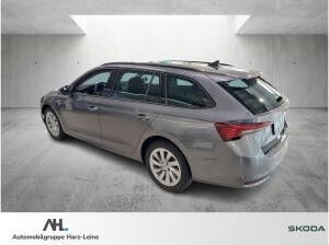 Skoda Octavia Combi 2.0 TDI Selection DSG LED HuD Navi 360° ACC Skoda Octavia Combi 2.0 TDI Selection DSG LED HuD Navi 360° ACC