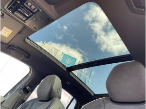 Volkswagen Tiguan Elegance 1.5 eTSI DSG Allwetter AHK 360° Volkswagen Tiguan Elegance 1.5 eTSI DSG Allwetter AHK 360°