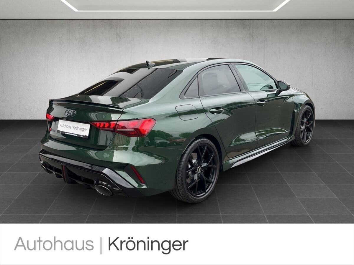 Audi RS3 RS 3 Limousine 2.5 TFSI quattro Navi Sonos Oak