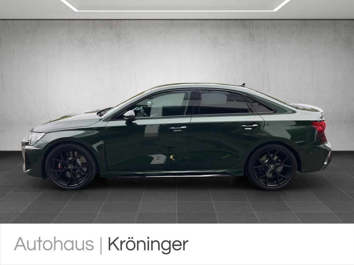 Audi RS3 RS 3 Limousine 2.5 TFSI quattro Navi Sonos Oak