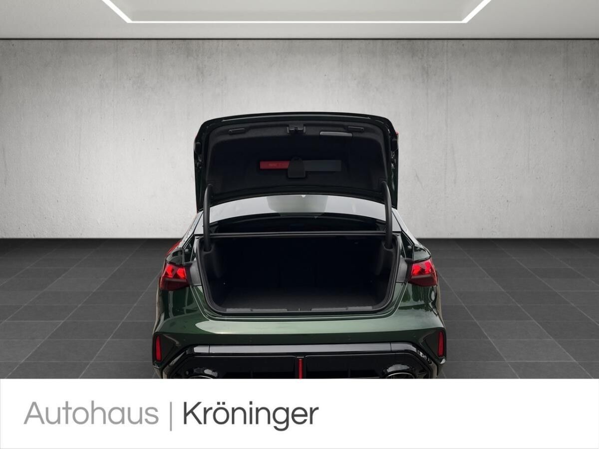 Audi RS3 RS 3 Limousine 2.5 TFSI quattro Navi Sonos Oak