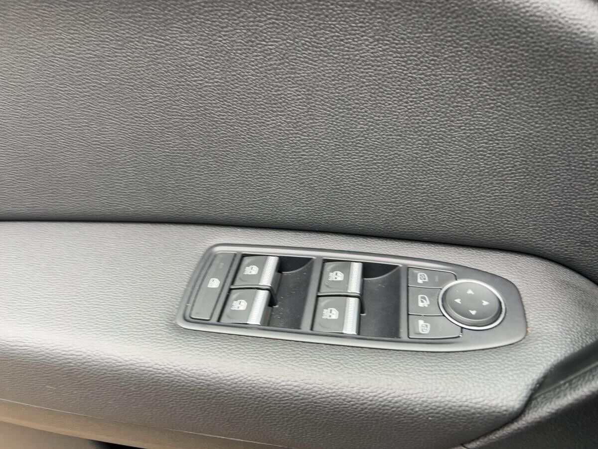 Renault Captur 1.3 TCe 140 Intens